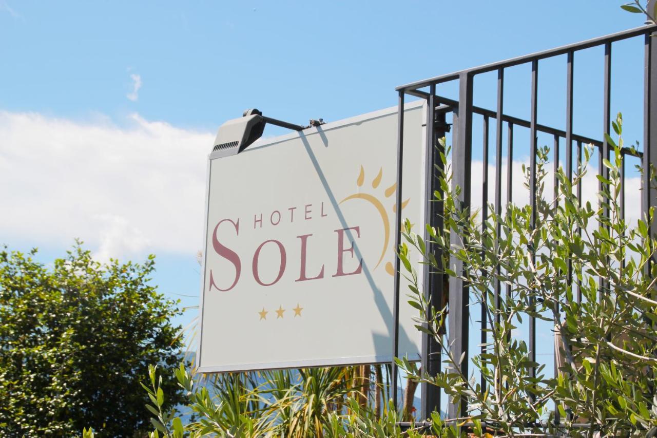 Hotel Sole Каннеро-Ривьера Экстерьер фото